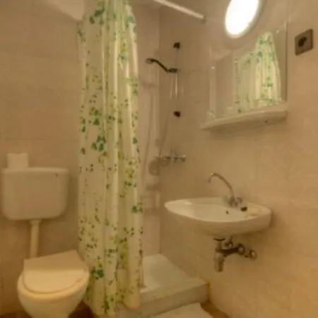 Bed & Breakfast Retro Nadas Vendeghaz Balatonlelle